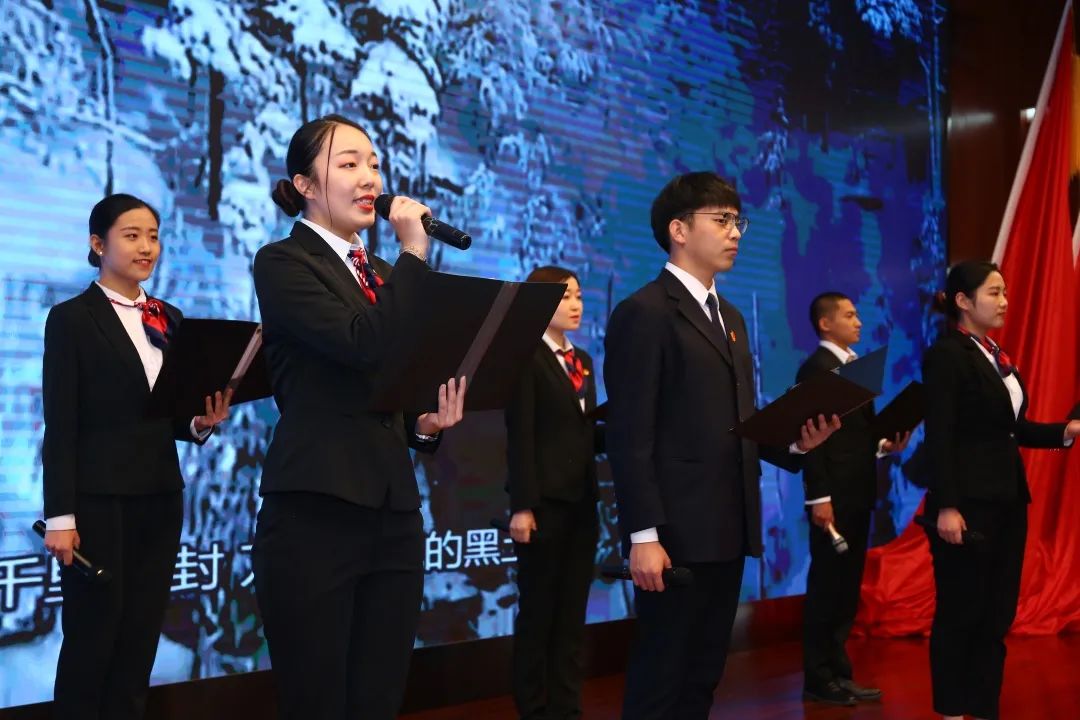 暂无图片