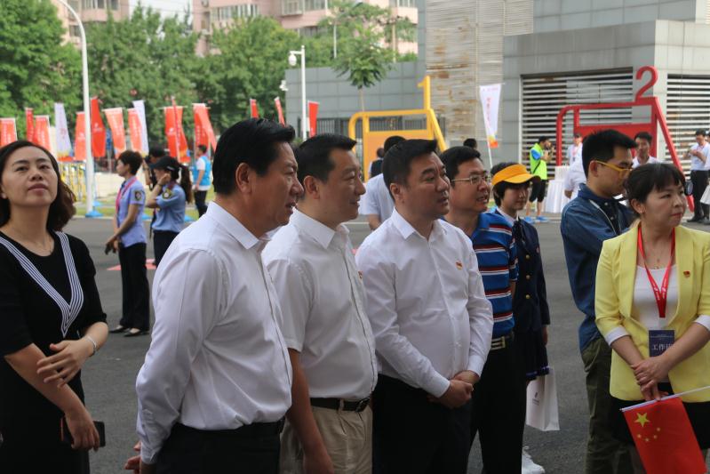 暂无图片
