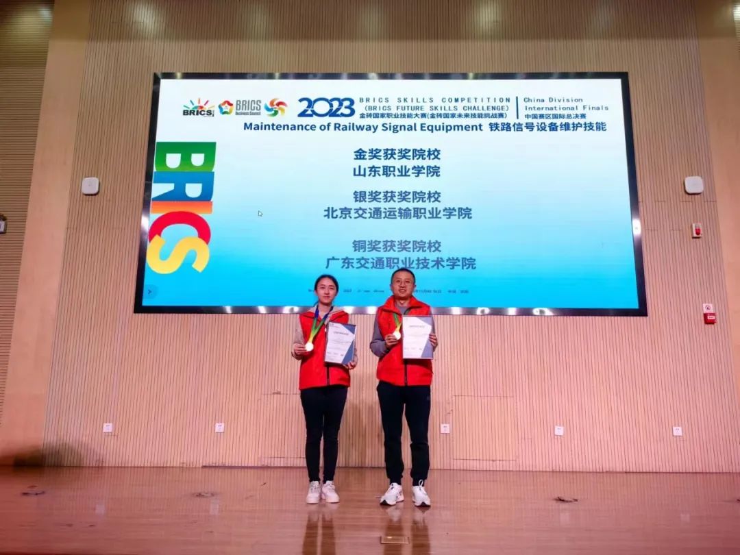 暂无图片