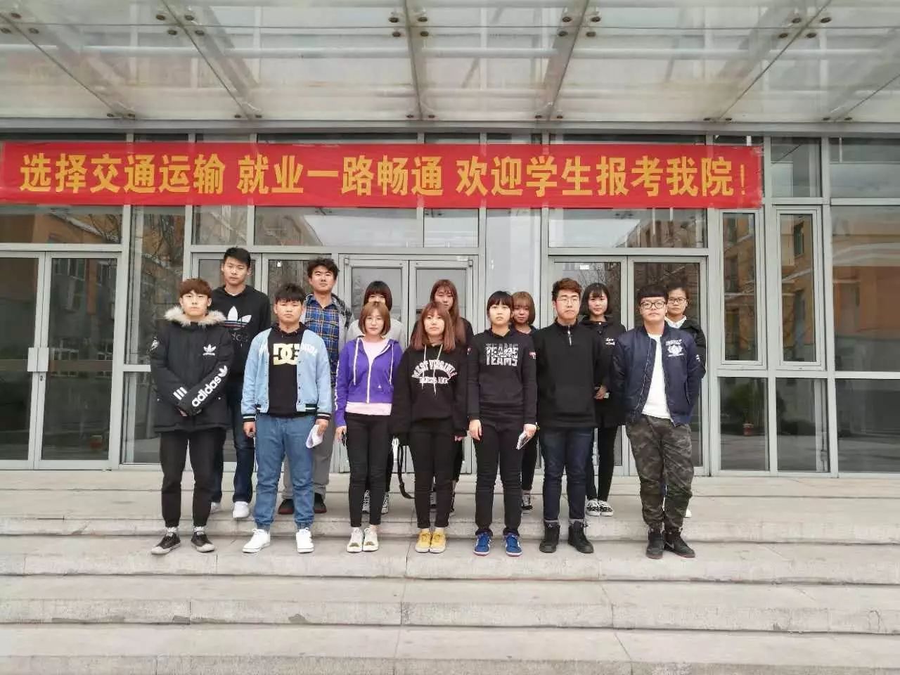 暂无图片
