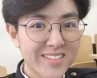 暂无图片