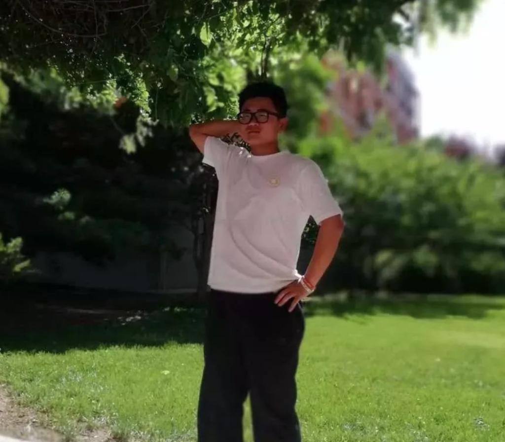 暂无图片