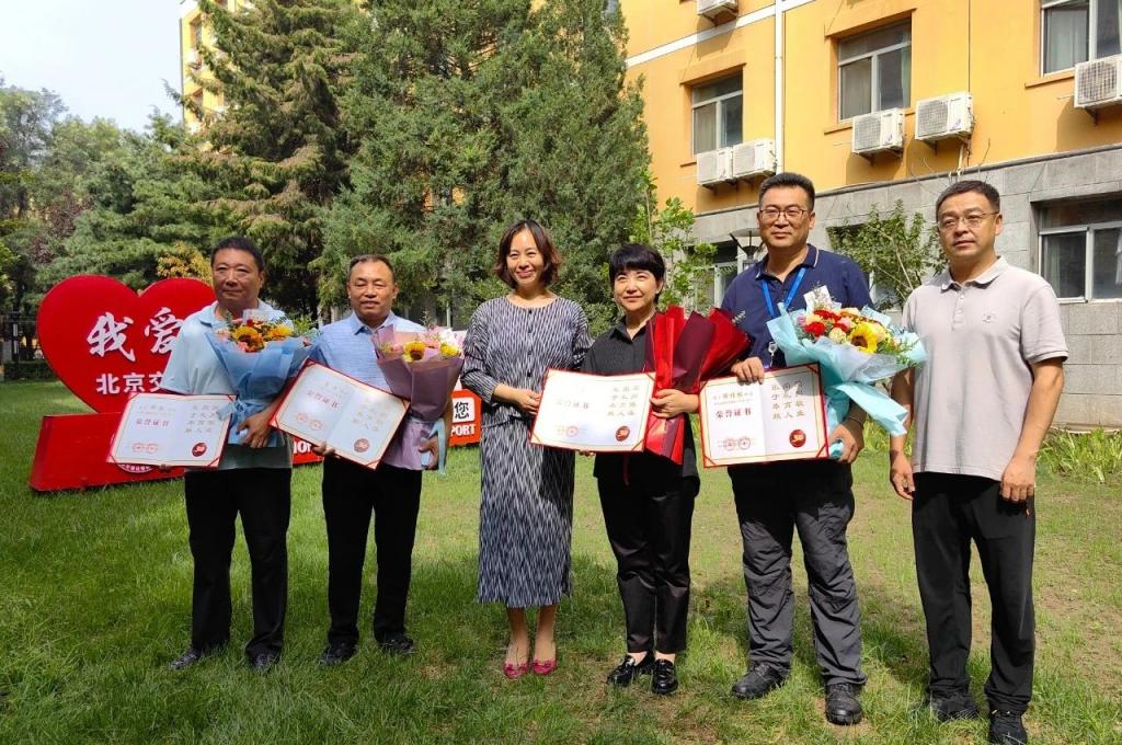暂无图片